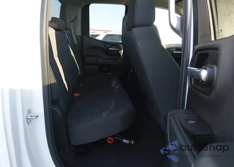 2021 Chevrolet Silverado 1500 4Wd Standard Bed Custom z USA, uszkodzony, nr VIN 1GCRYBEK2MZ360961